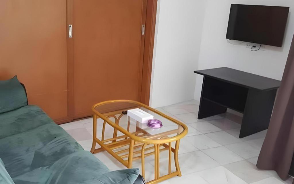 Stallions Suites Penang Jelutong Exterior photo